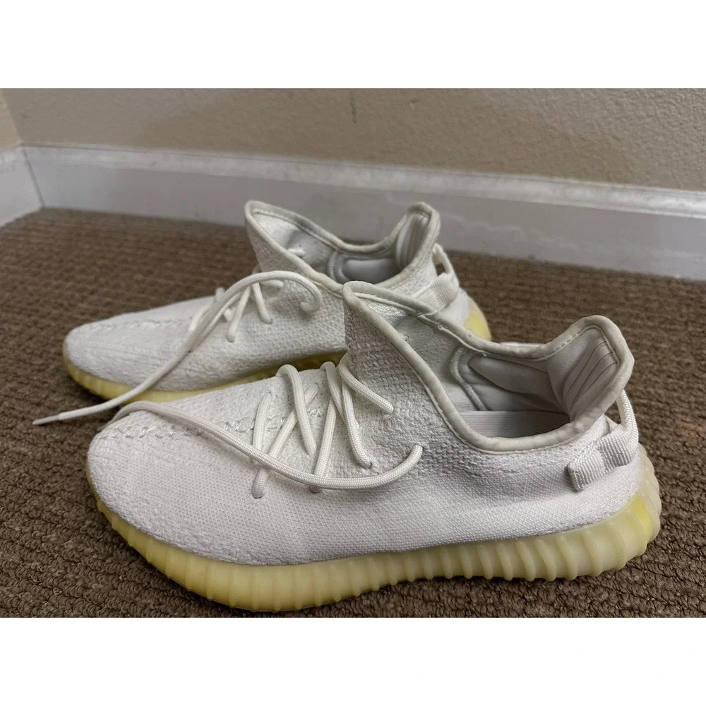 Adidas Yeezy Boost 350 V2 Cream Triple White Mens Sneakers Shoes Size US 9.5 - Picture 1 of 15